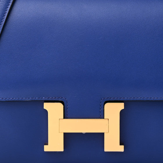 HERMES Tadelakt Constance 18 Bleu Electrique