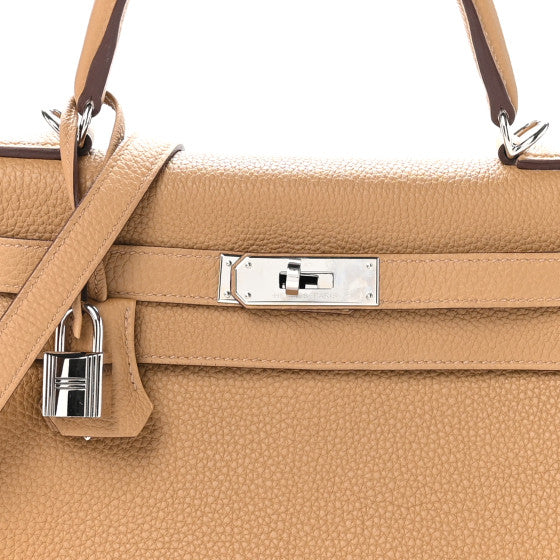 HERMES Togo Kelly Retourne 28 Biscuit