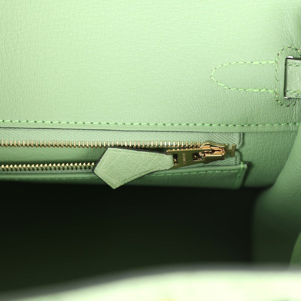 Hermes Birkin 25 Vert Criquet Ostrich Gold Hardware