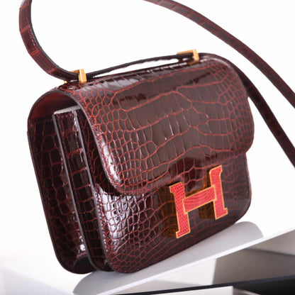 Hermès Constance 18 Alligator Bourgogne Pink Lizard Gold Hardware