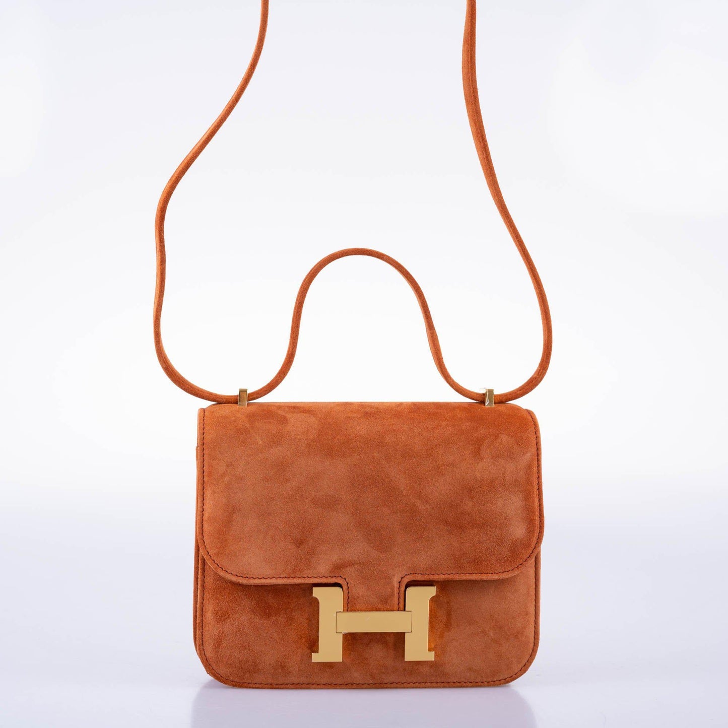 Hermès Constance 18 Paprika Doblis Suede with Gold Hardware - 2021, Z