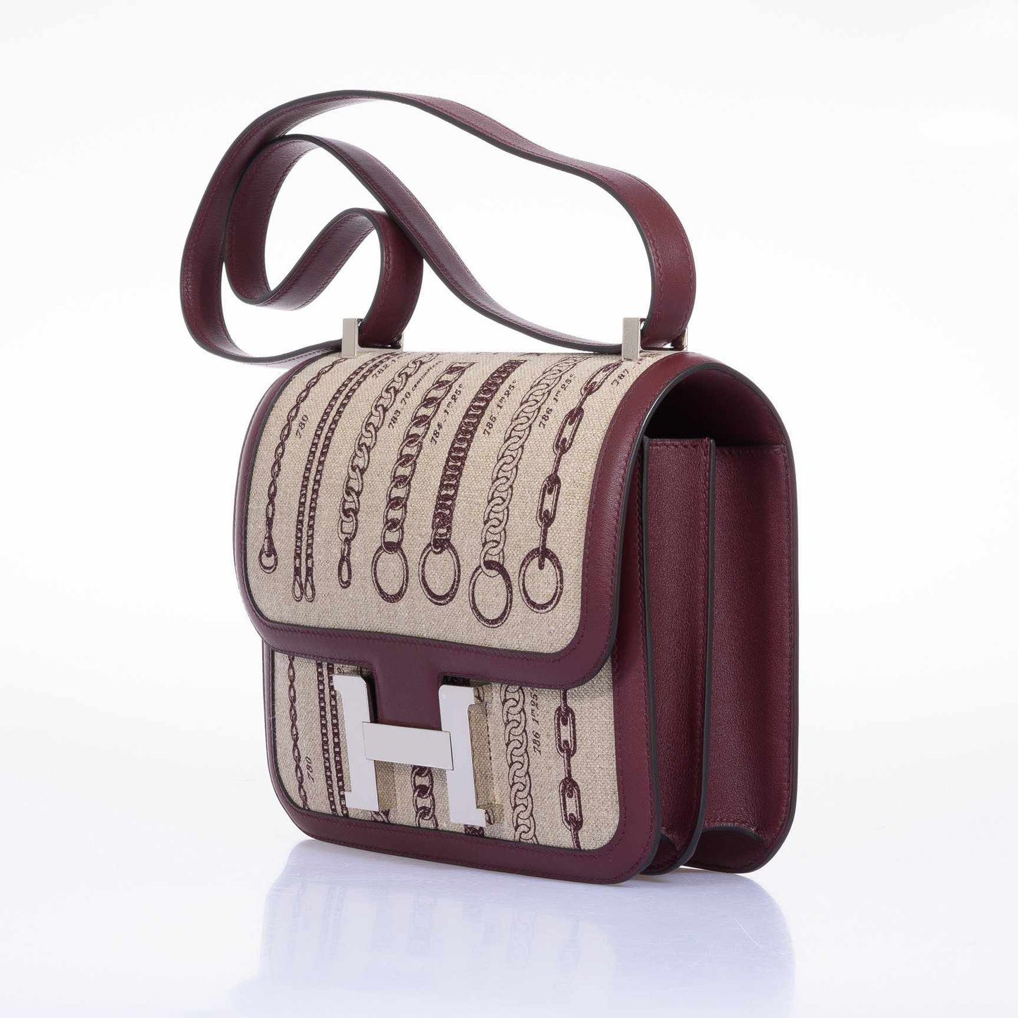 Hermès Constance MM 24 De Camp Dechainee Toile Ficelle-Bordeaux Palladium Hardware - Special Edition