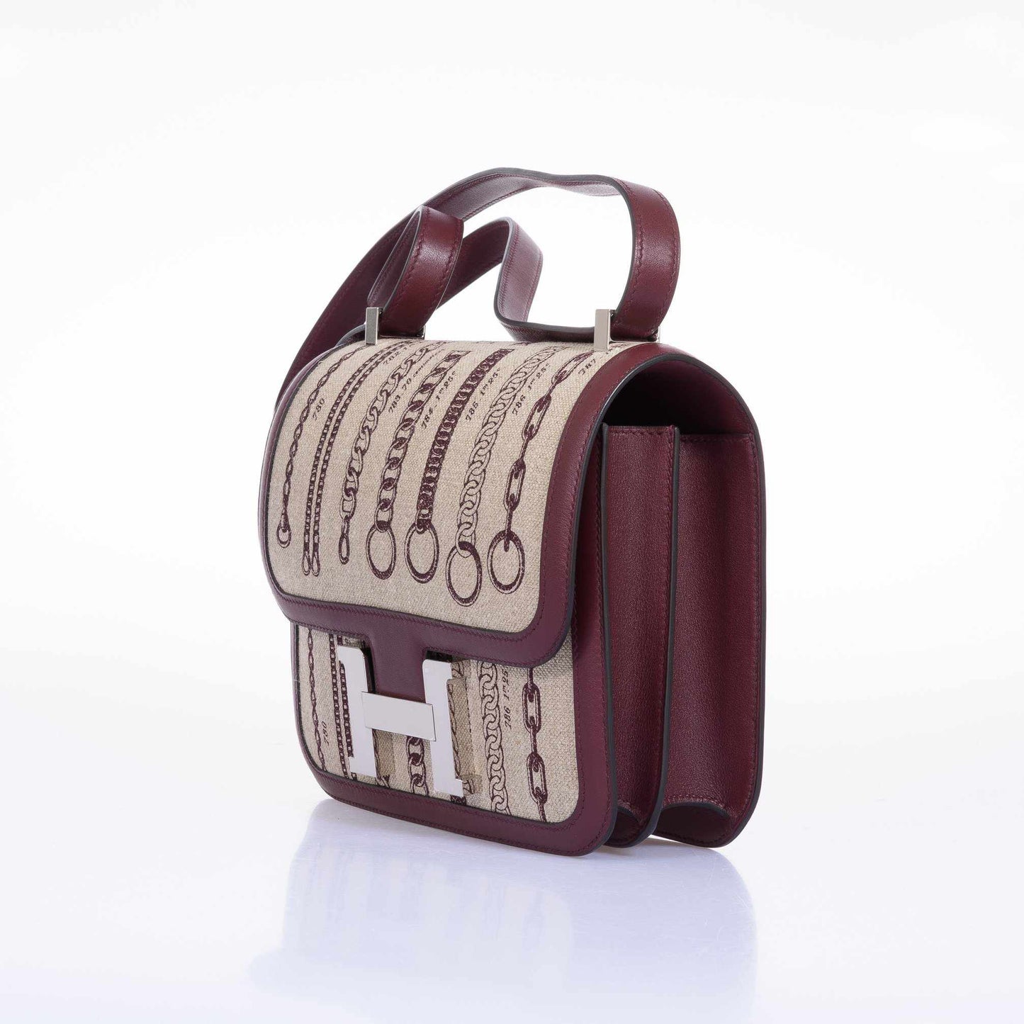 Hermès Constance MM 24 De Camp Dechainee Toile Ficelle-Bordeaux Palladium Hardware - Special Edition