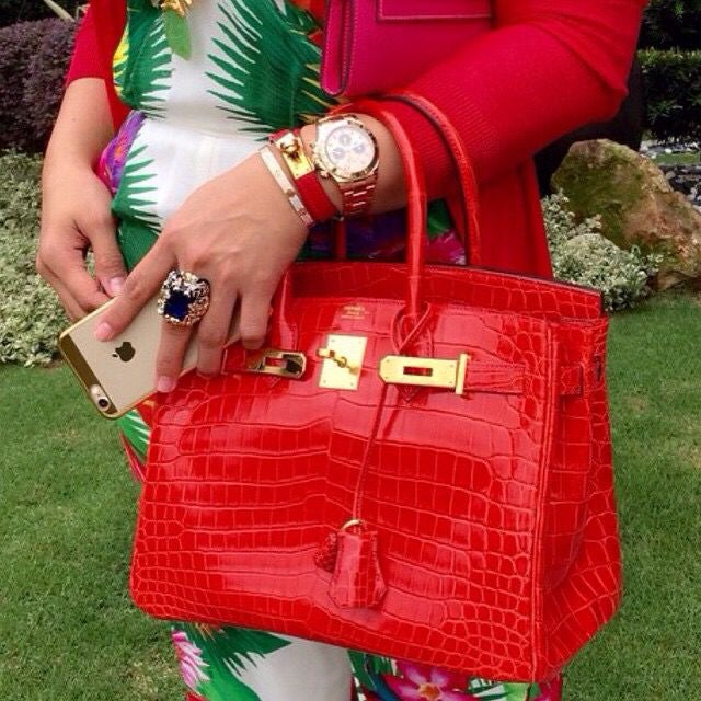 Hermès Handbag || 30cm Birkin Verso Rouge H/ Orange Poppy Matte Alligator || Gold Hardware