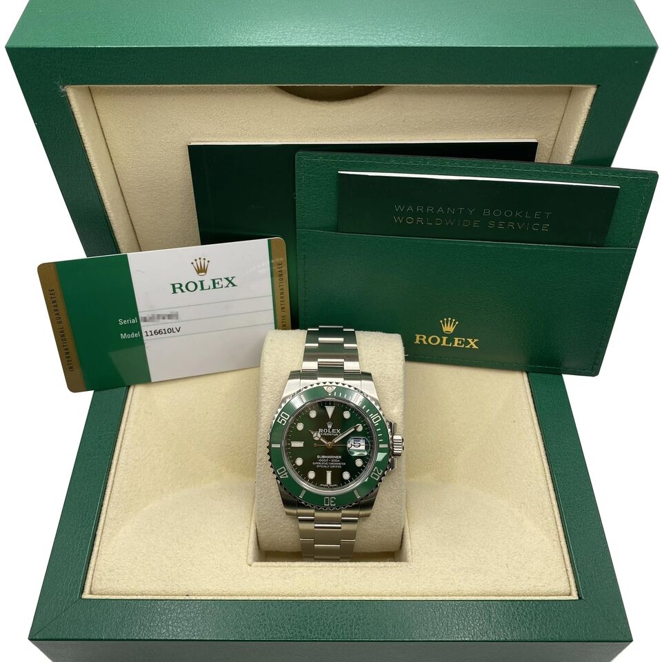 Submariner "Hulk" Green Dial 116610LV