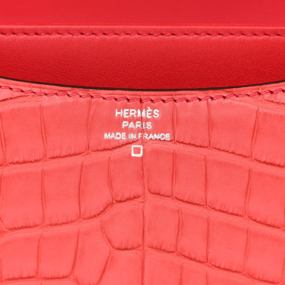 HERMES Matte Alligator Constance 18 Bougainvillea