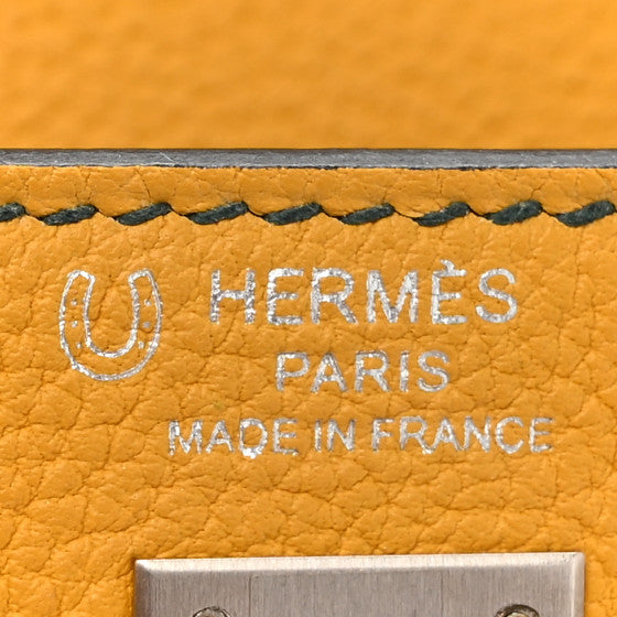 HERMES Togo Horseshoe Kelly Retourne 25 Jaune Ambre Vert Cypress