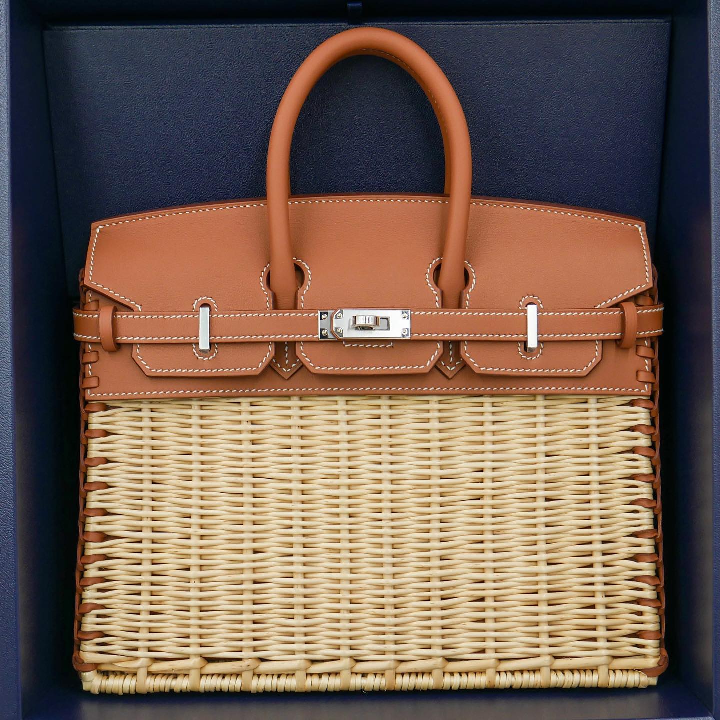 🧺 Hermès Handbag || 30cm Birkin Picnic Gold Swift Leather || Palladium Hardware