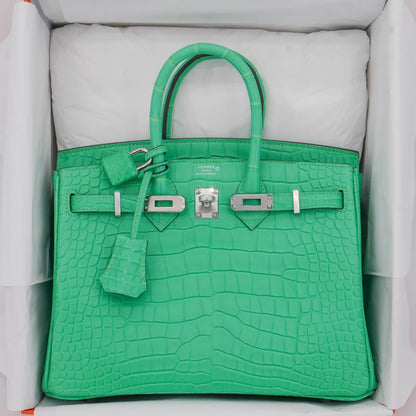 💚 Hermès Handbag ||30cm Birkin Vert Comics Matte Alligator || Palladium Hardware