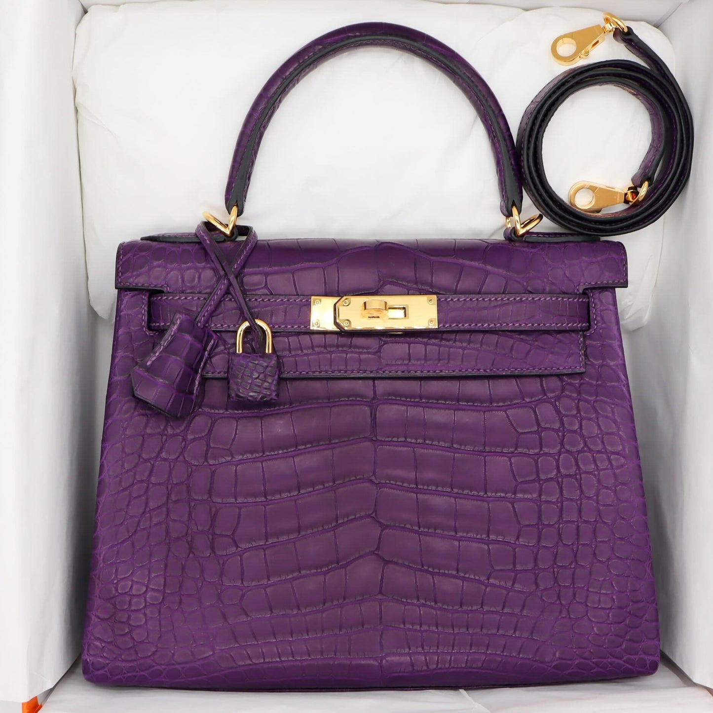 🔮 Hermès || 28cm Kelly Retourne Amethyst Matte Alligator || Gold Hardware