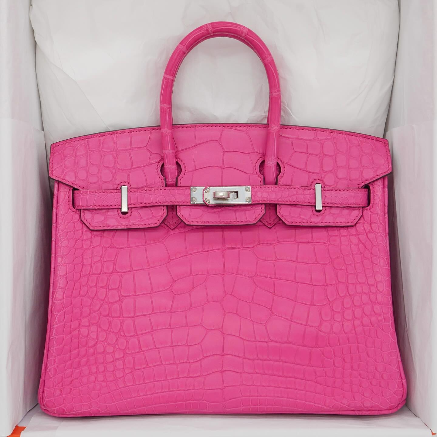 💖 Hermès Handbag || 30cm Birkin Rose Shocking Matte Alligator || Palladium Hardware